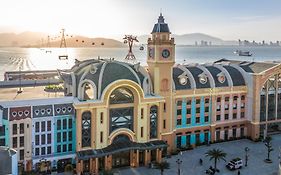 Vinpearl Condotel Beachfront Nha Trang
